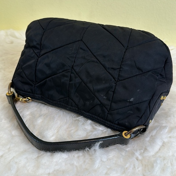 💯 Authentic Prada Tessuto Nylon Chevron Quilted Shoulder Bag Black🍀 - Picture 11 of 15